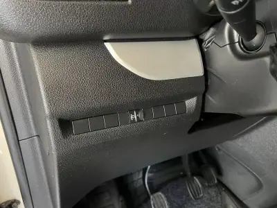 Citroën Spacetourer 2018 - 21800 EUR, 210620 km - AUTO.MOTO.pt - 210620km - foto 18 de 23