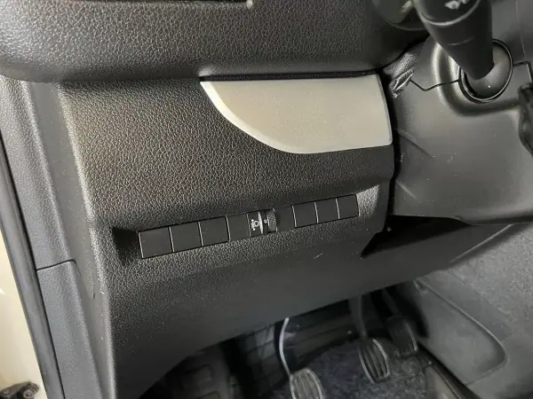 Citroën Spacetourer 2018 - 18900 EUR, 210620 km - AUTO.MOTO.pt - 210620km - foto 18 de 23