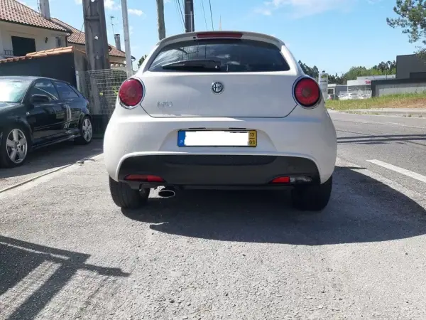 Alfa Romeo MiTo 2018 - 8000 EUR, 234180 km - AUTO.MOTO.pt - 234180km - foto 10 de 46