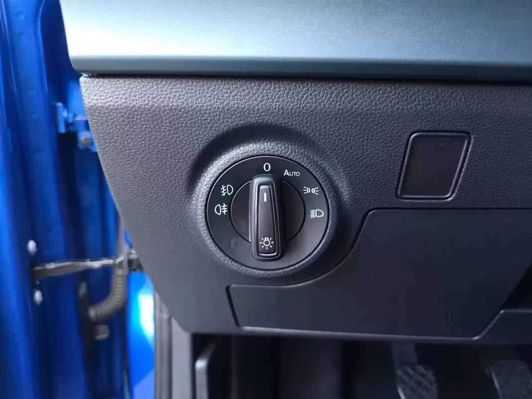 SEAT Arona 2023 - 16900 EUR, 73900 km - AUTO.MOTO.pt - 73900km - foto 37 de 37