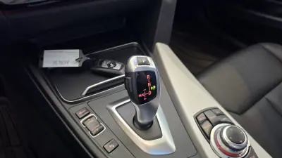 BMW 318 2017 - 17900 EUR, 165210 km - AUTO.MOTO.pt - 165210km - foto 41 de 55