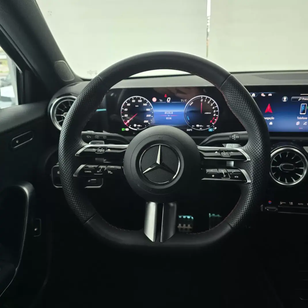 Mercedes-Benz A 250 2025 - 41900 EUR, 8536 km - AUTO.MOTO.pt - 8536km - foto 21 de 29