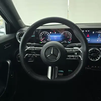 Mercedes-Benz A 250 2025 - 41900 EUR, 8536 km - AUTO.MOTO.pt - 8536km - foto 21 de 29