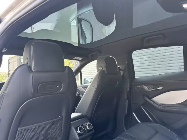 Jaguar I-Pace 2018 - 27900 EUR, 113000 km - AUTO.MOTO.pt - 113000km - foto 40 de 59