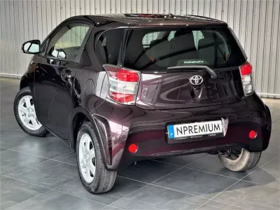 Toyota iQ 2009 - 7750 EUR, 167000 km - AUTO.MOTO.pt - 167000km - foto 5 de 32