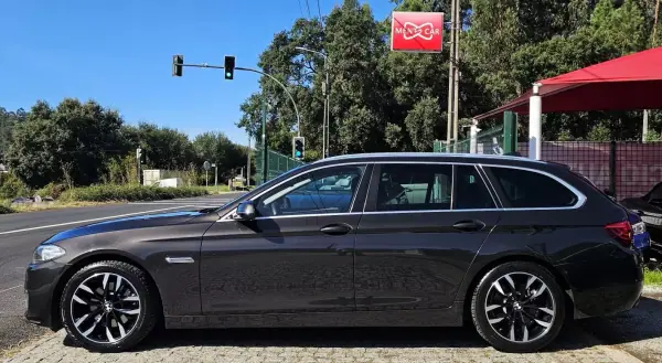 BMW 520 2016 — foto 3 de 23