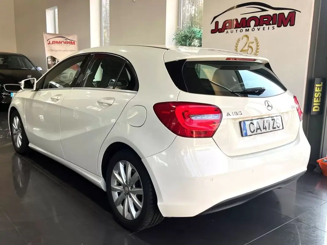 Mercedes-Benz A 180 2014 - 14999 EUR, 191121 km - AUTO.MOTO.pt - 191121km - foto 4 de 24