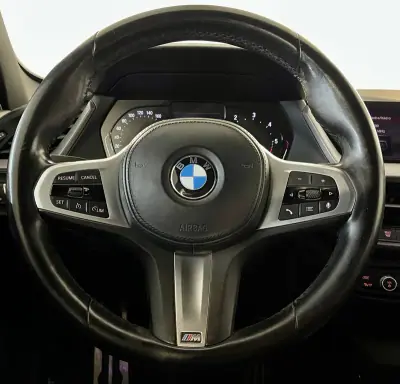 BMW 116 2021 - 22400 EUR, 94000 km - AUTO.MOTO.pt - 94000km - foto 17 de 41