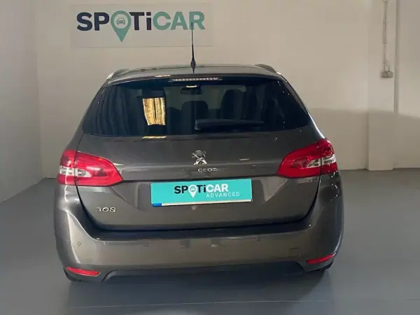 Peugeot 308 SW 2019 - 14500 EUR, 76190 km - AUTO.MOTO.pt - 76190km - foto 5 de 15