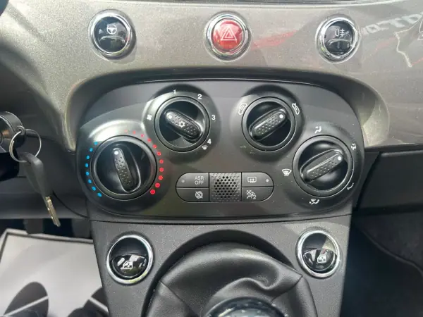 Fiat 500C 2019 - 12547 EUR, 54500 km - AUTO.MOTO.pt - 54500km - foto 19 de 20