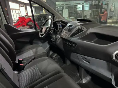 Ford 2014 - 14800 EUR, 166748 km - AUTO.MOTO.pt - 166748km - foto 11 de 18