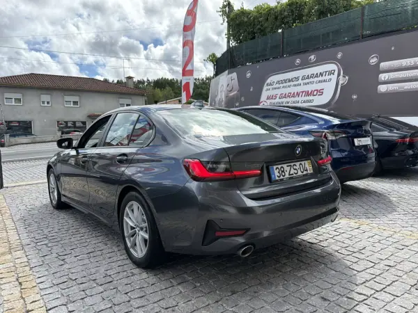 BMW 330e 2019 - 18500 EUR, 206000 km - 206000km - foto 4 de 16