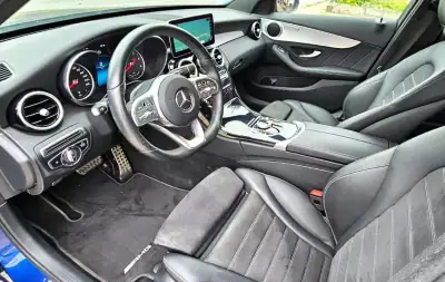 Mercedes-Benz C 300 2020 - 41500 EUR, 94000 km - AUTO.MOTO.pt - 94000km - foto 15 de 46