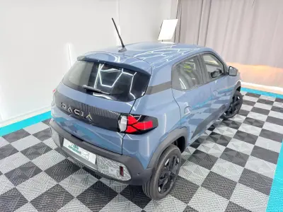 Dacia Spring 2024 - 15750 EUR, 6000 km - AUTO.MOTO.pt - 6000km - foto 8 de 23