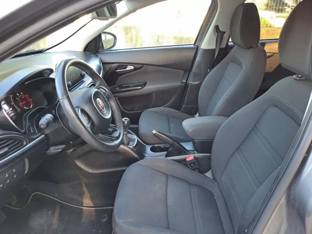 Fiat Tipo 2020 - 13500 EUR, 103000 km - 103000km - foto 9 de 17