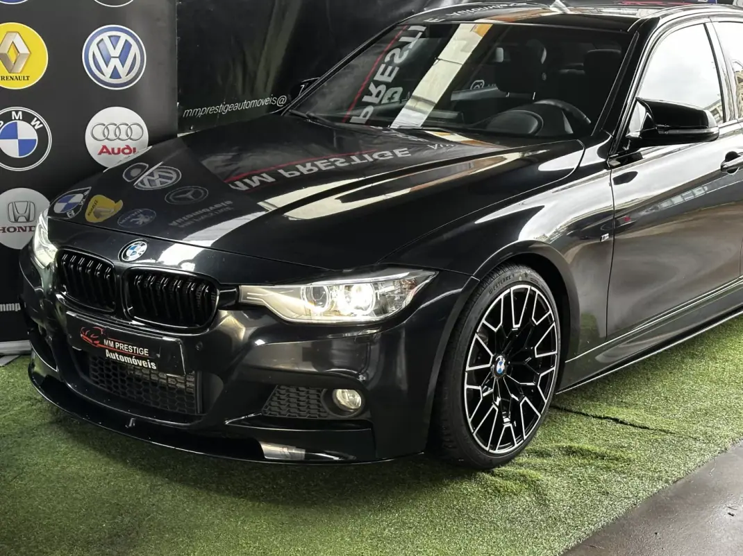 BMW 318 2014 - 18750 EUR, 237000 km - AUTO.MOTO.pt - 237000km - foto 4 de 40