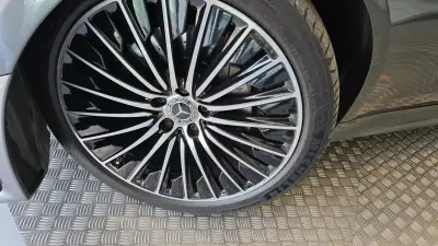 Mercedes-Benz CLS 400 2019 - 44500 EUR, 165703 km - AUTO.MOTO.pt - 165703km - foto 36 de 73