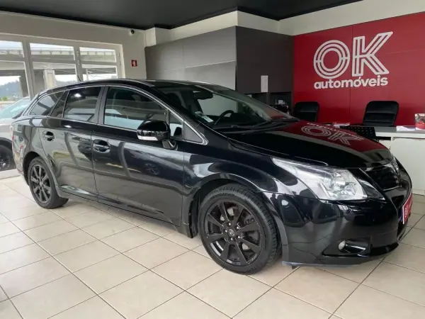 Toyota Avensis SW 2009 - 9950 EUR, 243525 km - AUTO.MOTO.pt - 243525km - foto 27 de 31