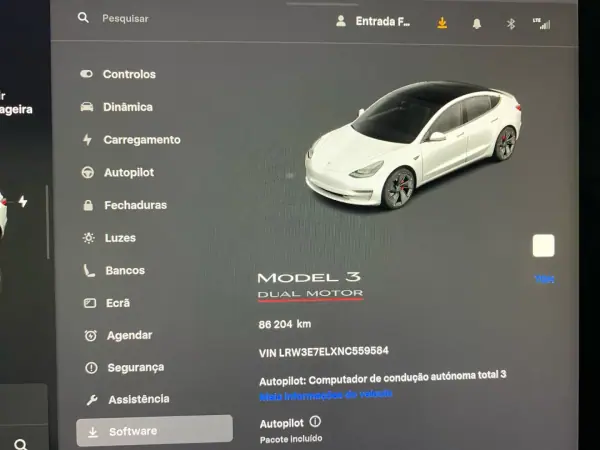 Tesla Model 3 2022 - 35950 EUR, 86200 km - AUTO.MOTO.pt - 86200km - foto 10 de 19