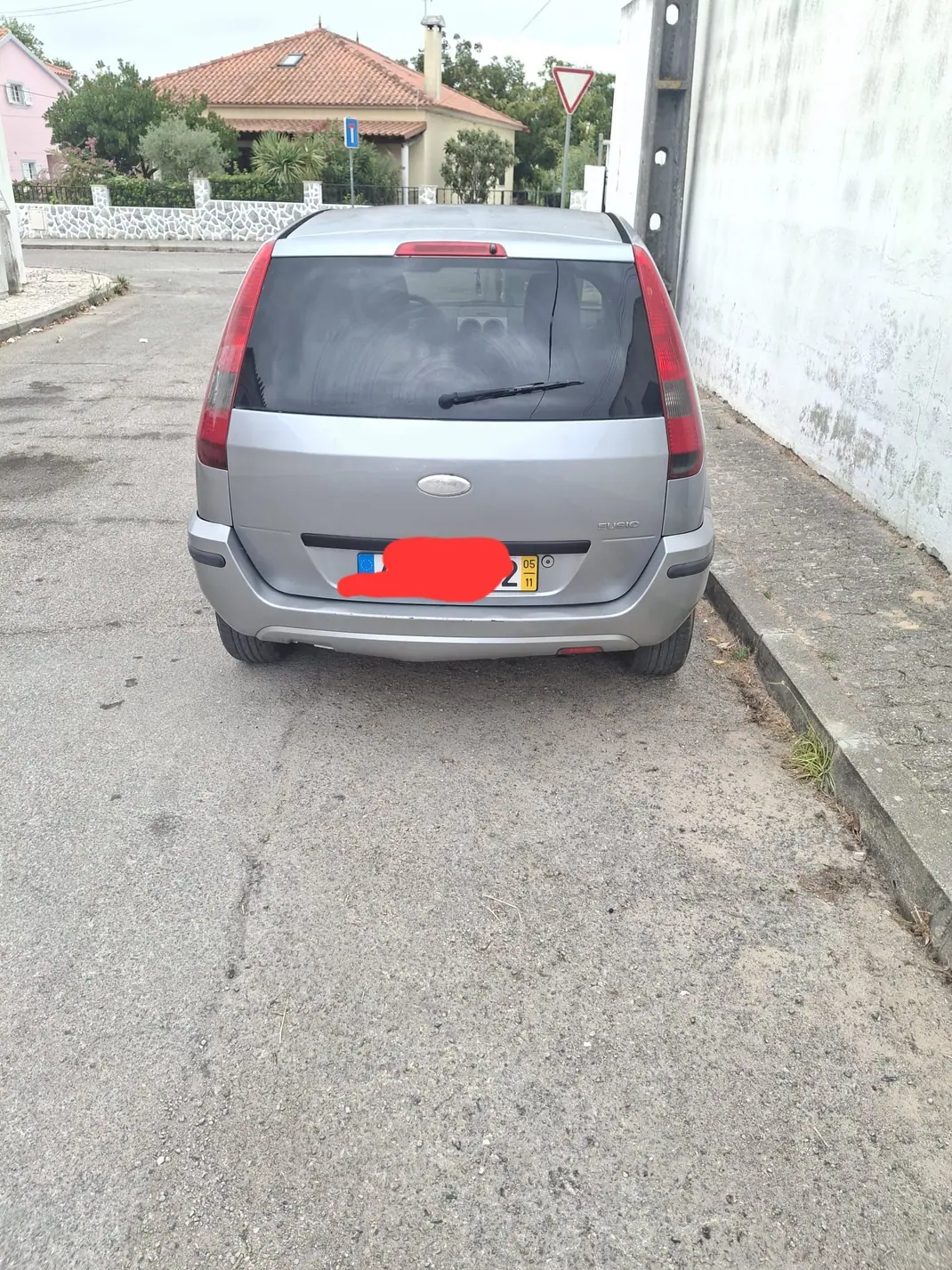 Ford Fusion 2005 - 1700 EUR, 310000 km - 310000km - foto 4 de 7