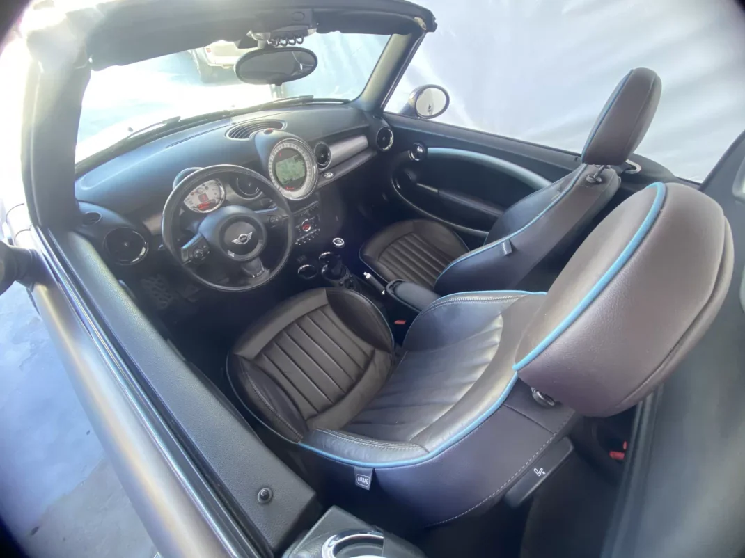 MINI Cooper 2012 - 14500 EUR, 85617 km - AUTO.MOTO.pt - 85617km - foto 7 de 12