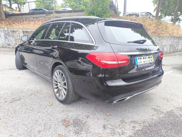 Mercedes-Benz C 350 2016 - 18900 EUR, 140500 km - 140500km - foto 13 de 15
