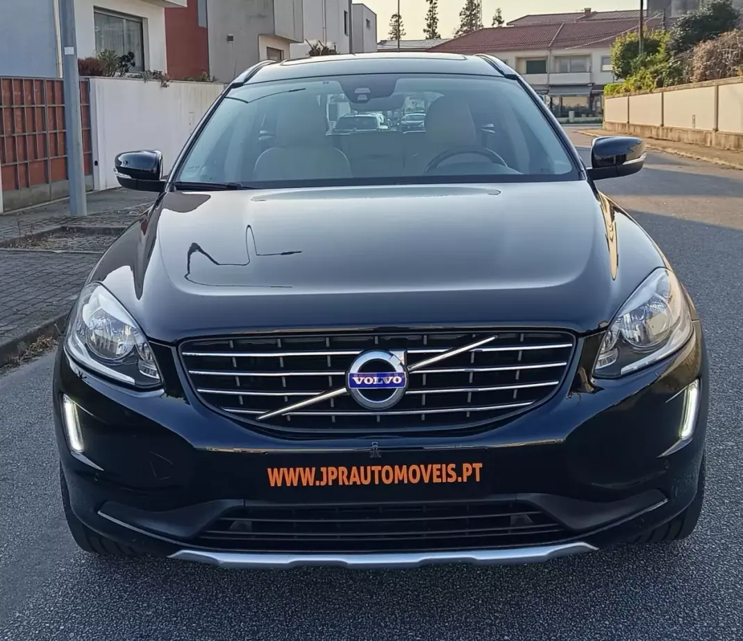 Volvo XC 60 2015 - 17990 EUR, 134200 km - AUTO.MOTO.pt - 134200km - foto 2 de 21