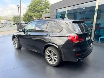 BMW X5 2016 - 29900 EUR, 118000 km - AUTO.MOTO.pt - 118000km - foto 5 de 12