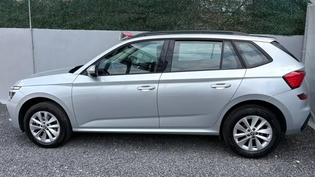 Skoda Kamiq 2024 - 15900 EUR, 54000 km - 54000km - foto 3 de 12