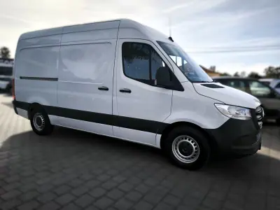 Mercedes-Benz 2019 — foto 6 de 32