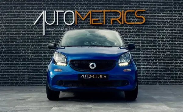 Smart ForFour 2018 - 11500 EUR, 91000 km - AUTO.MOTO.pt - 91000km - foto 5 de 13