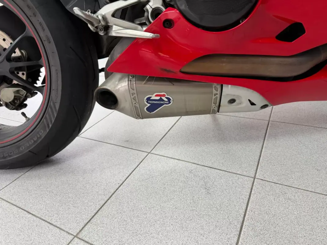 Ducati 1199 Panigale 2012 - 16500 EUR, 23573 km - 23573km - foto 3 de 20