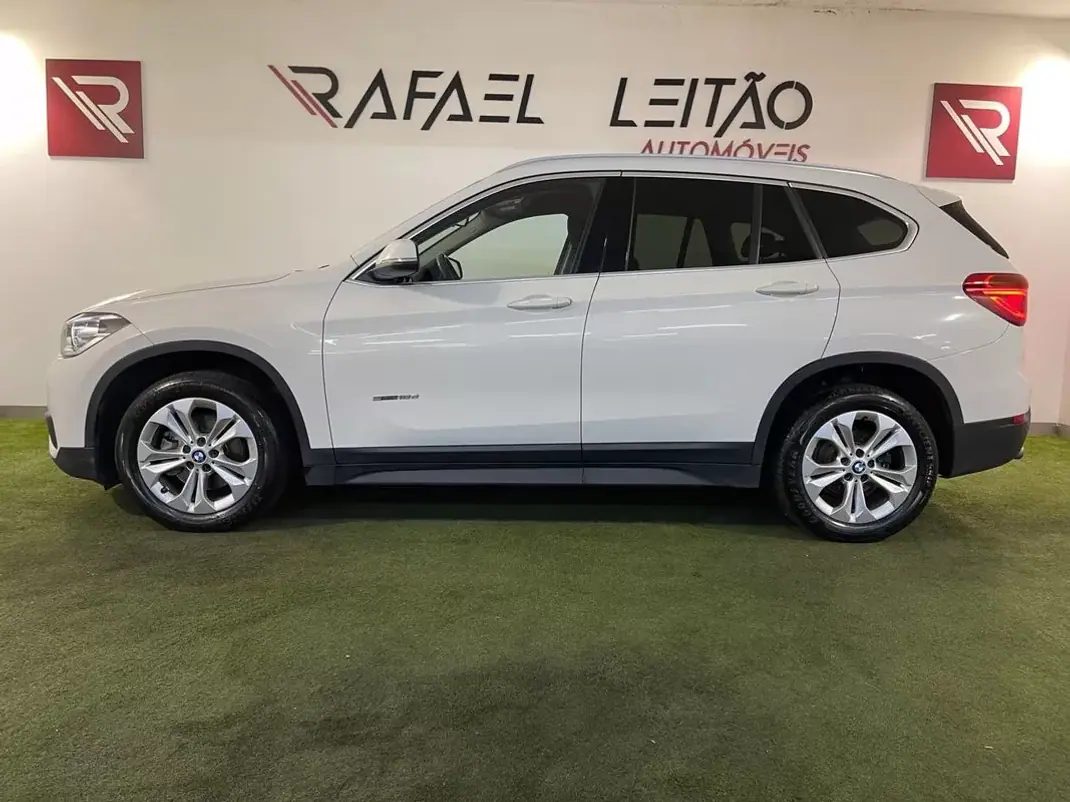 BMW X1 2016 - 18900 EUR, 134000 km - AUTO.MOTO.pt - 134000km - foto 10 de 31