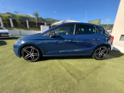SEAT Ibiza 2017 - 17490 EUR, 85585 km - AUTO.MOTO.pt - 85585km - foto 4 de 14