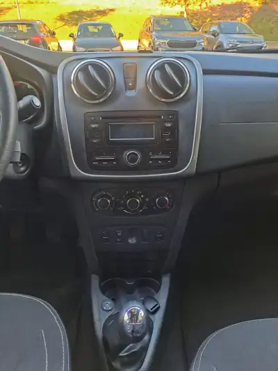 Dacia Logan MCV 2016 - 8500 EUR, 120000 km - AUTO.MOTO.pt - 120000km - foto 13 de 23