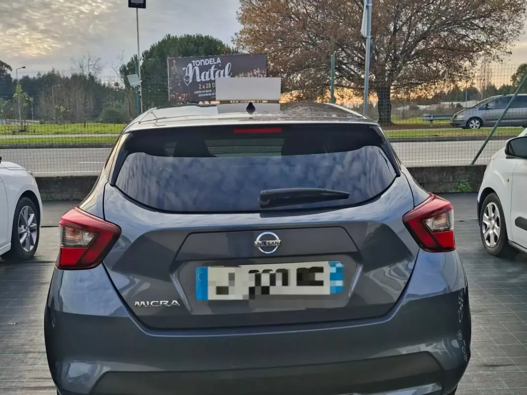 Nissan Micra 2018 - 12950 EUR, 142000 km - AUTO.MOTO.pt - 142000km - foto 6 de 11