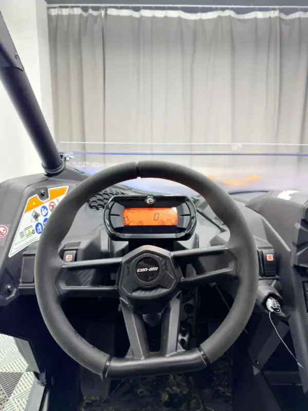 Can-Am Maverick X3 2026 - 35000 EUR, 200 km - AUTO.MOTO.pt - 200km - foto 23 de 24