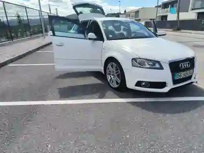 Audi A3 Sportback 2012 - 12500 EUR, 205100 km - AUTO.MOTO.pt - 205100km - foto 5 de 19