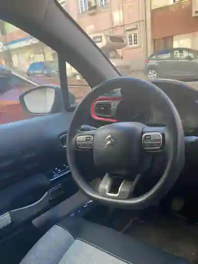 Citroën C3 2020 - 10750 EUR, 92000 km - AUTO.MOTO.pt - 92000km - foto 10 de 10