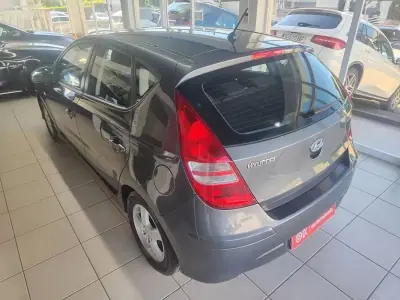 Hyundai i30 2011 - 7250 EUR, 112000 km - AUTO.MOTO.pt - 112000km - foto 35 de 35