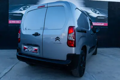 Citroën Berlingo 2022 - 14900 EUR, 115 km - AUTO.MOTO.pt - 115km - foto 5 de 22