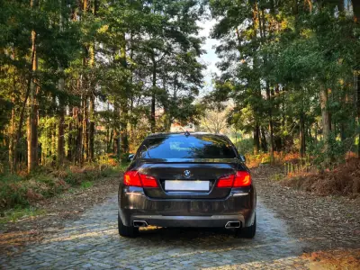 BMW 520 2010 - 18250 EUR, 234000 km - AUTO.MOTO.pt - 234000km - foto 11 de 17