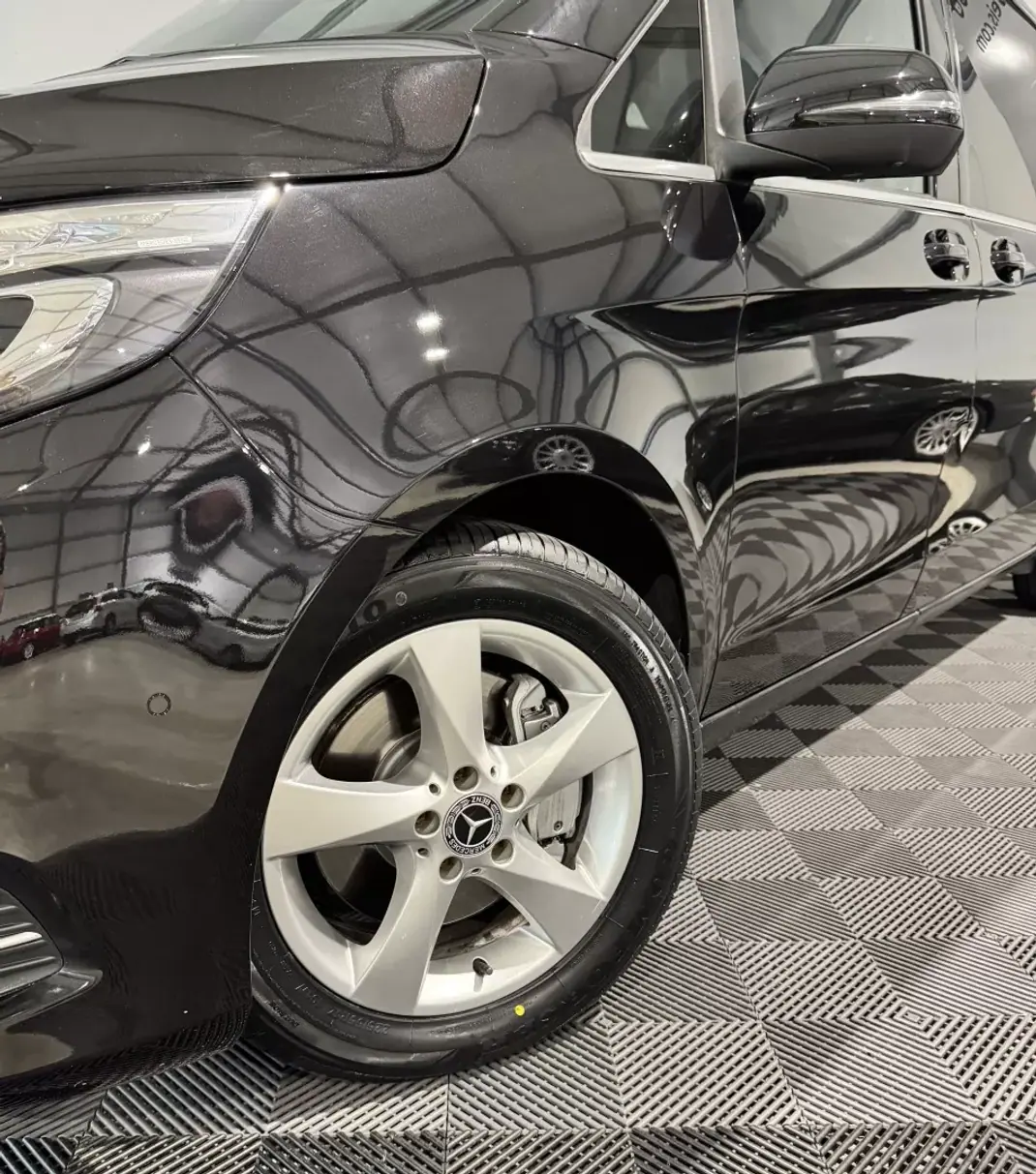 Mercedes-Benz V 250 2019 - 57500 EUR, 110504 km - 110504km - foto 9 de 71