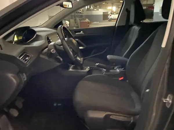 Peugeot 308 SW 2019 - 14500 EUR, 76190 km - AUTO.MOTO.pt - 76190km - foto 9 de 15