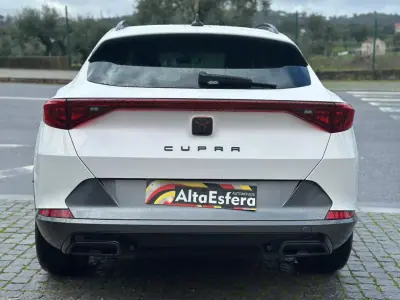 Cupra Formentor 2022 - 28900 EUR, 113061 km - AUTO.MOTO.pt - 113061km - foto 4 de 26