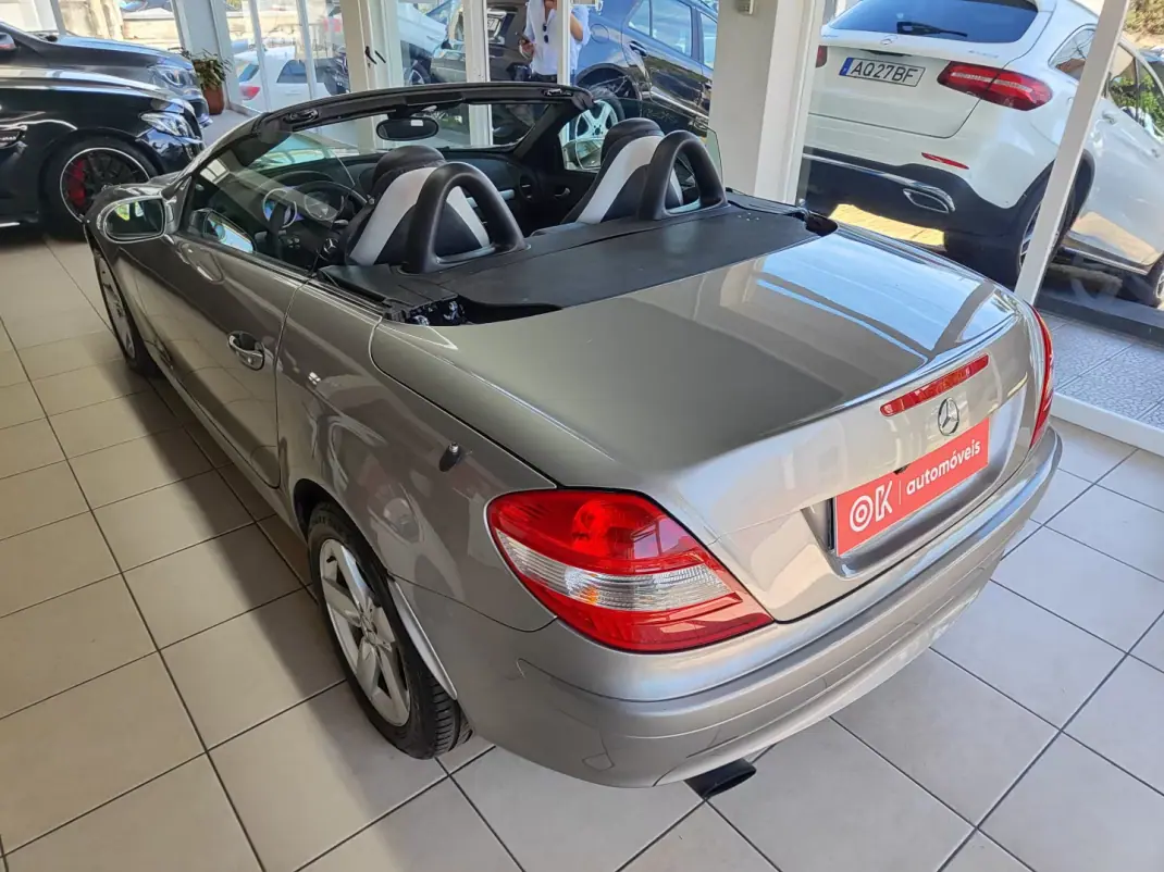 Mercedes-Benz SLK 200 2004 - 10950 EUR, 251000 km - 251000km - foto 8 de 35