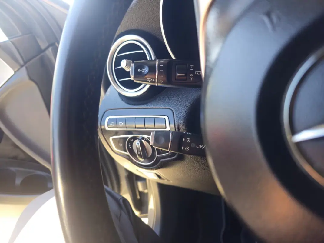 Mercedes-Benz GLC 220 2017 - 26500 EUR, 156000 km - 156000km - foto 13 de 13