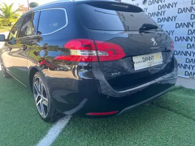 Peugeot 308 SW 2016 - 8990 EUR, 277000 km - foto 6 de 13