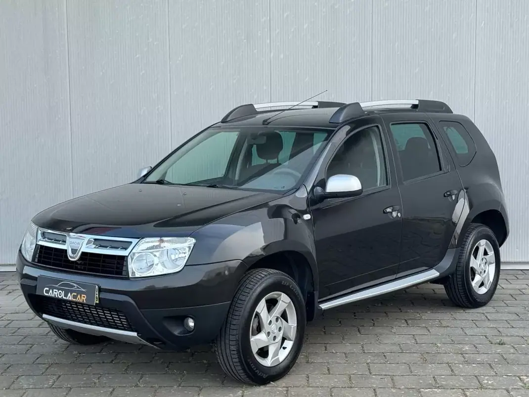 Dacia Duster 2010 - 10950 EUR, 50000 km - AUTO.MOTO.pt - 50000km - foto 2 de 17