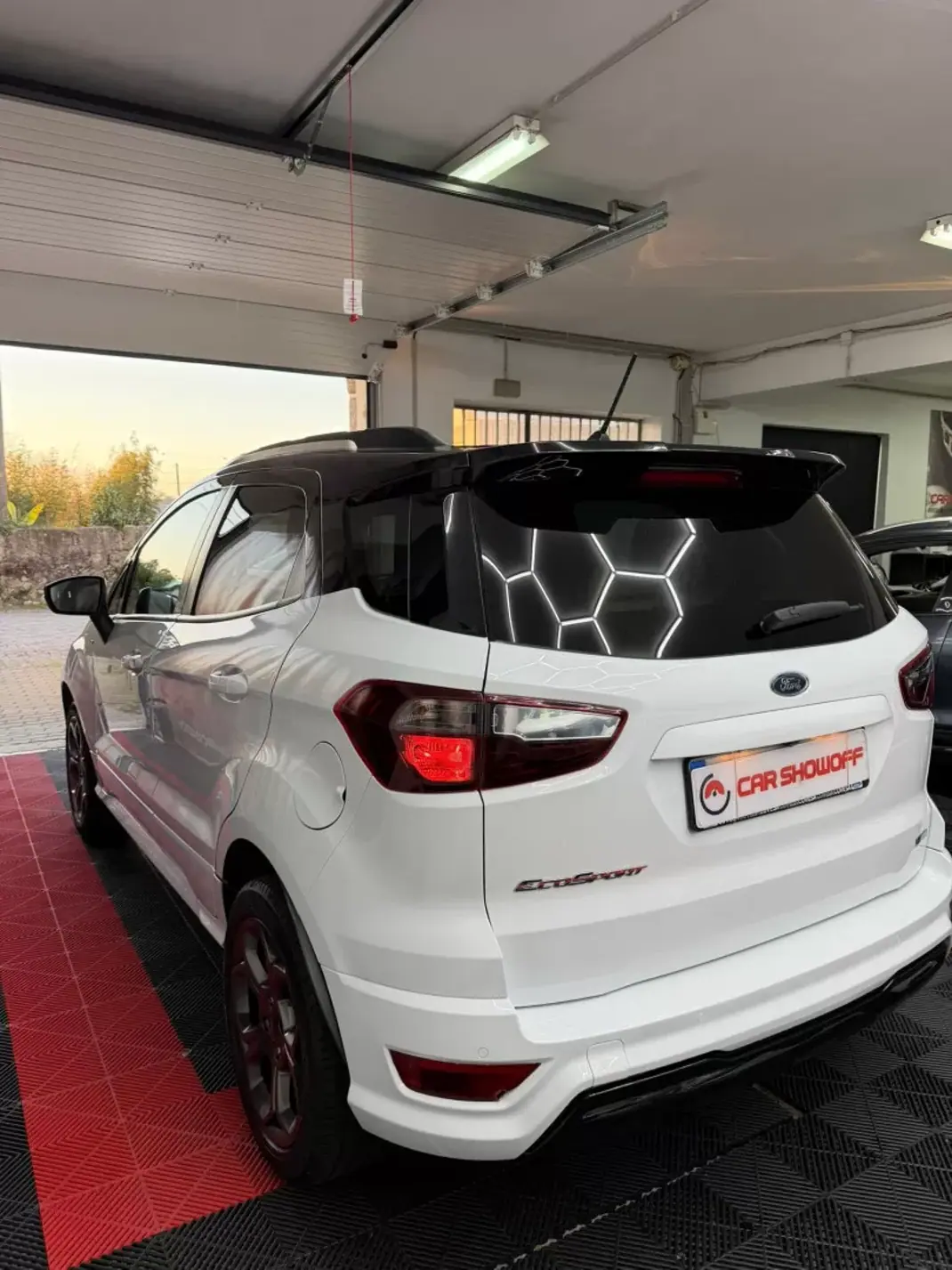 Ford EcoSport 2019 - 14900 EUR, 137000 km - AUTO.MOTO.pt - 137000km - foto 5 de 14